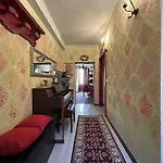 Konukevi Della Comare