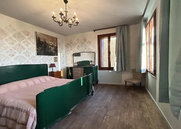 Della Comare Pensionat Osigo